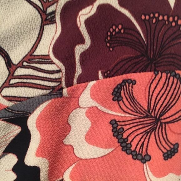 Mai Soli Super Soft Tee/Blouse  with puffed sleeve - Picture 6 of 8